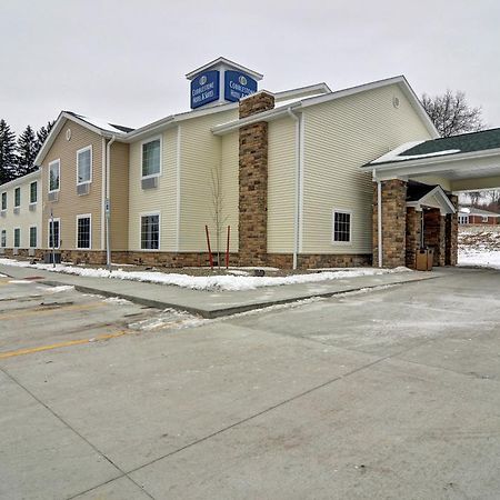 Cobblestone Hotel & Suites - Punxsutawney Экстерьер фото