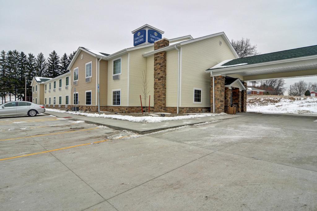 Cobblestone Hotel & Suites - Punxsutawney Экстерьер фото