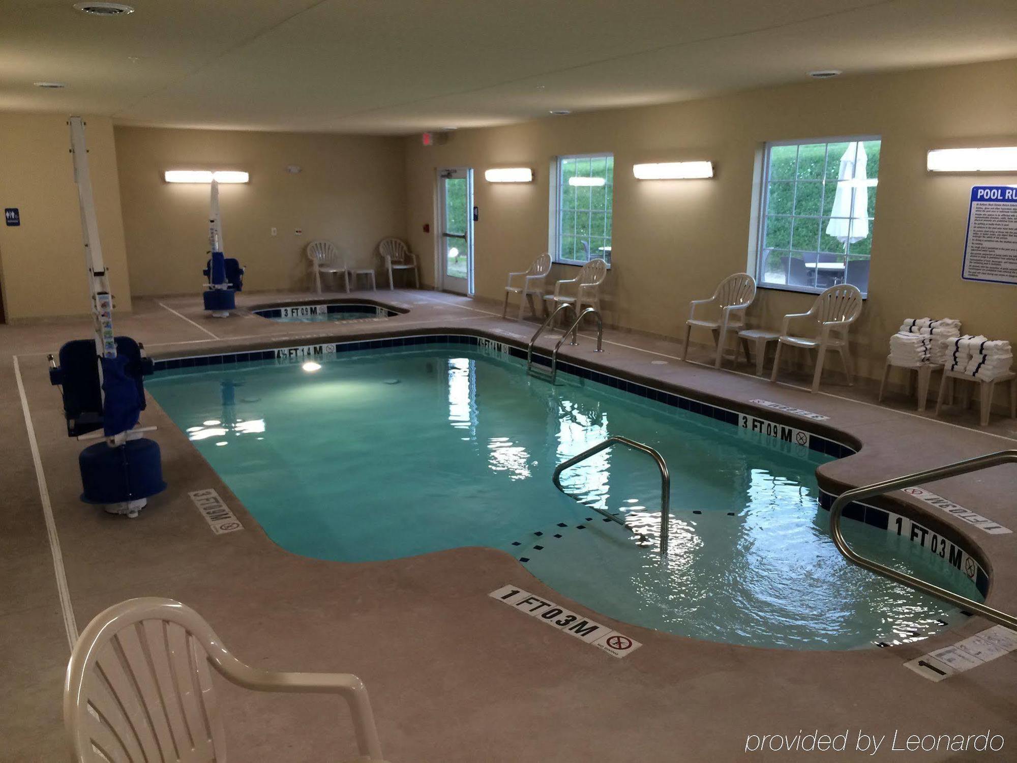 Cobblestone Hotel & Suites - Punxsutawney Экстерьер фото